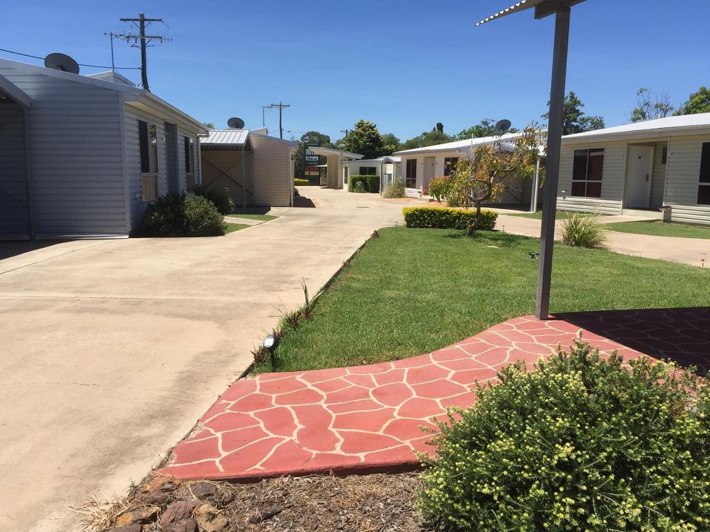 Springsure Overlander Motel מראה חיצוני תמונה