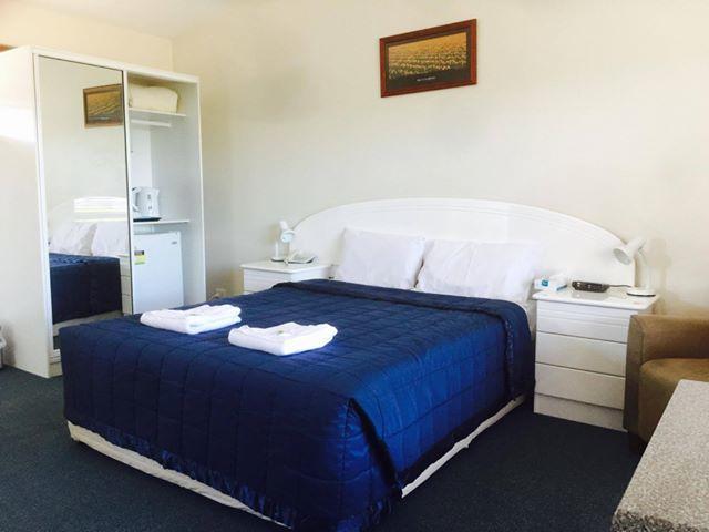 Springsure Overlander Motel מראה חיצוני תמונה
